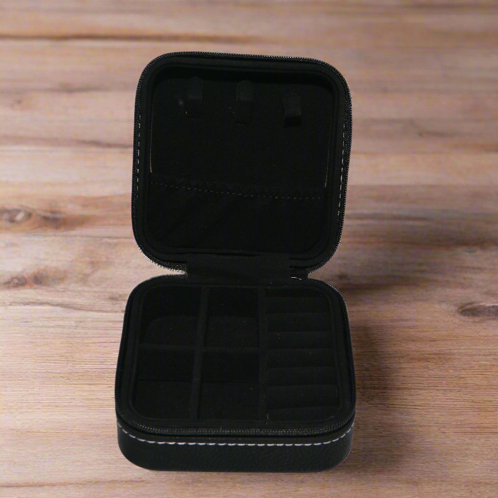 Leatherette Jewelry Box – 4" x 4"